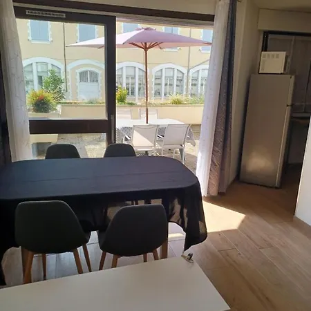T2 Parking Prive Proche Centre Et Gare Apartment Voiron